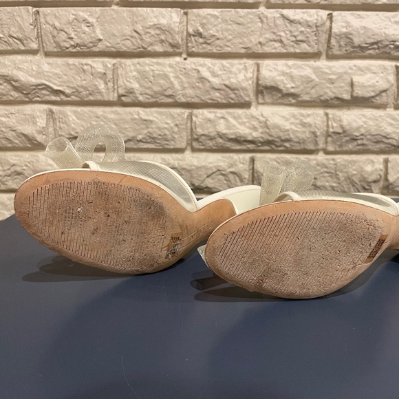 Mesh Bow Detail Dress Slide Sandals - Picture 6 of 6